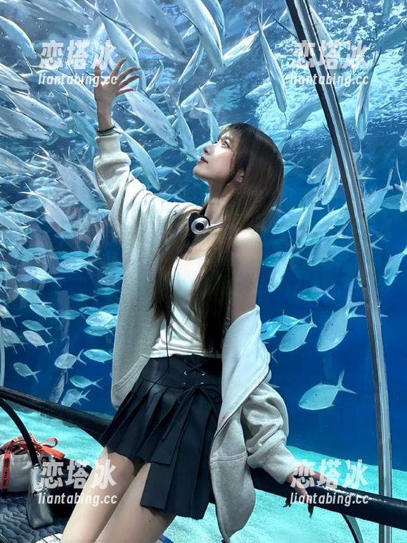 51cc 在线51ccgg:瓜皮满天飞,今天你获取沙雕新闻了吗?
