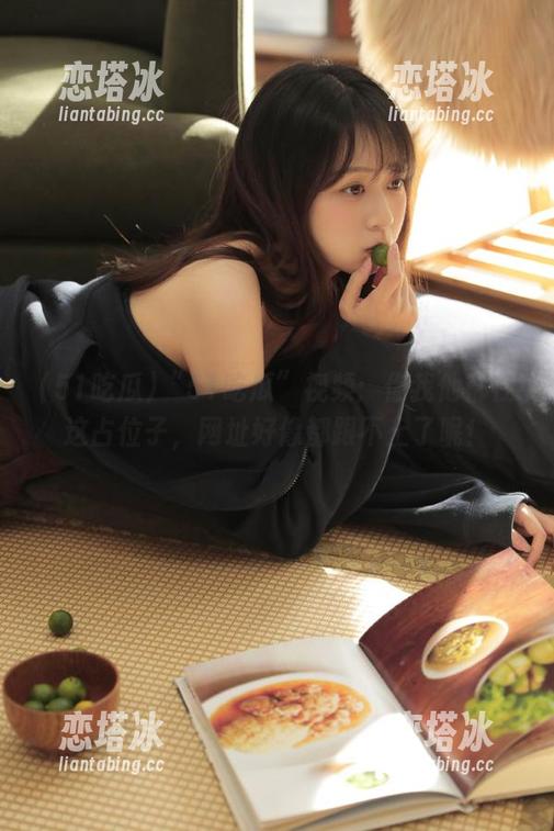 “51吃瓜”视频：你我他都在这占位子，网址好像都跟不上了呢！