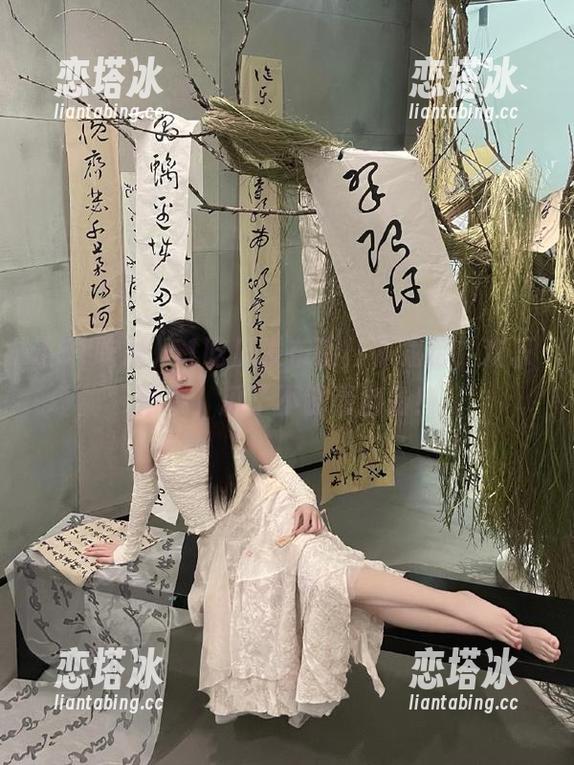 51吃瓜发布啦！下载后，欢乐围绕，瓜子不够请自备！