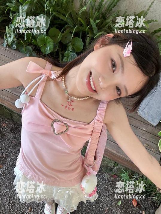 来，51吃瓜苹果版先品个幕，然后分享今日瓜的酸甜苦辣！