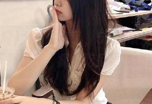 大家注意了，51吃瓜发布全新下载福利，痛快吃瓜更过瘾！
