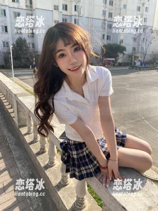 停下手中的工作，“51吃瓜中心”网址拯救你无趣的午后！