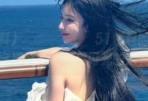 วันนีจาก51爆料的更新！呱呱娜娜又在圈里放闪光的鹅黄色？