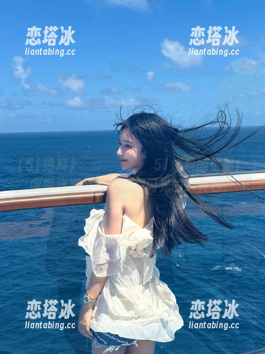 วันนีจาก51爆料的更新！呱呱娜娜又在圈里放闪光的鹅黄色？