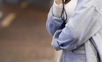 在51黑料社，观看瓜价飙升，心里默默想：这回又要吃了吗