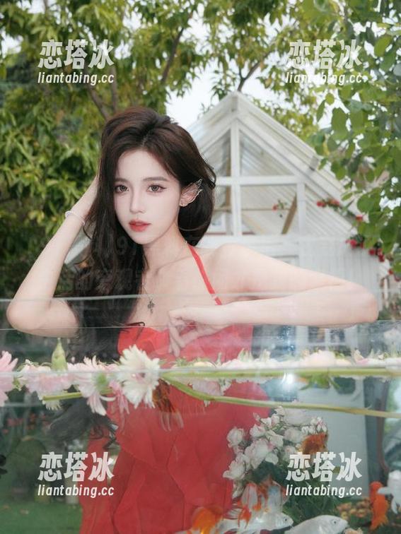 91黑料在线登录后，我变成了生活的旁观者，看热闹才是我的幸福！