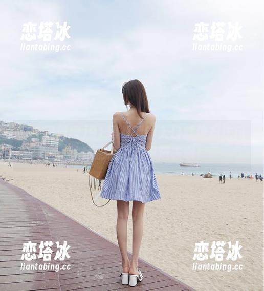 91黑料网的入口就像魔法门，注意别被八卦吸进去哦！