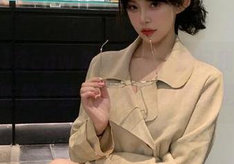 在cgw免费吃瓜，别问我为啥一口气吃掉了整个瓜摊，心情就是爽！