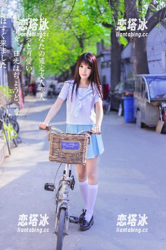 “hlw”在线：看瓜看成网红，连我都想开个店了！