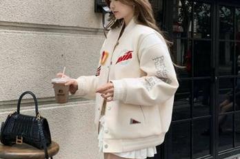 在线总是晃荡，五一吃瓜网的门票到哪儿发？