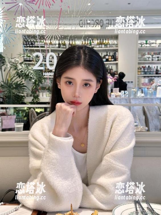 吃瓜网：朝阳这块地儿，永久盛产挂着果灯的奇闻