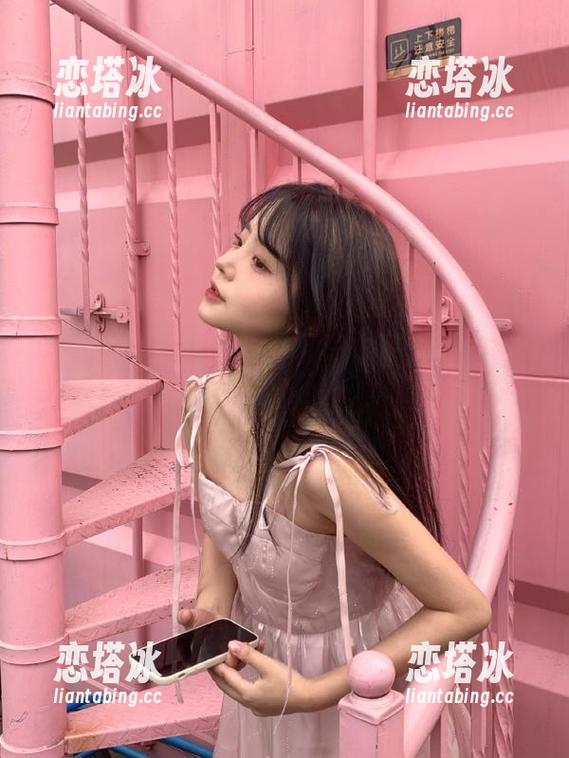 资源满满，zztt87.su黑料不打烊的小插曲！
