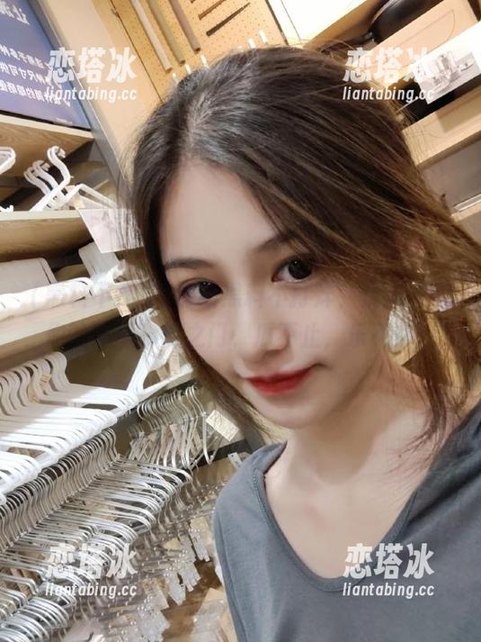 最新黑料不打烊，快来开启你的“瓜”旅之门，瓜不止，乐不停！