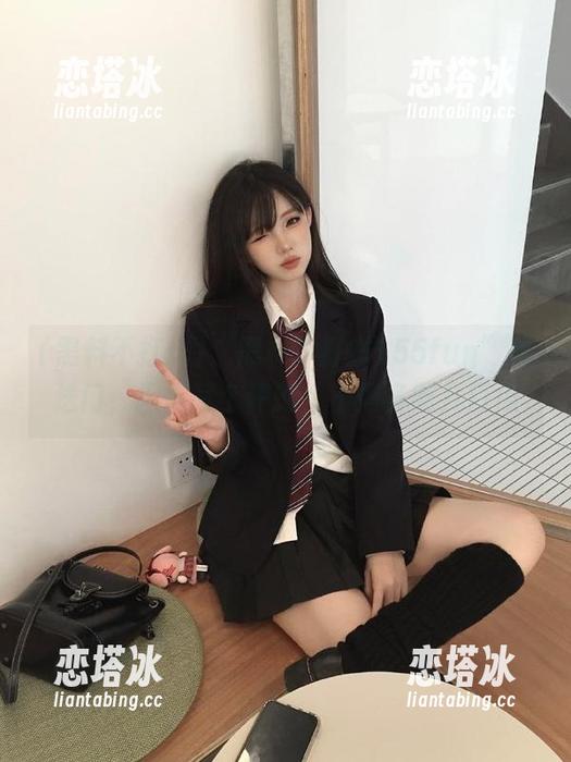 “黑料不打烊155fun”传送门，闲得写个评论，不如多吃几口瓜