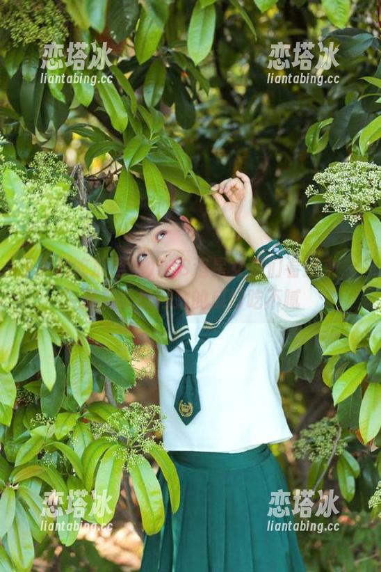 iOS追星女孩们看过来，黑料吃瓜网站的瓜好吃不腻