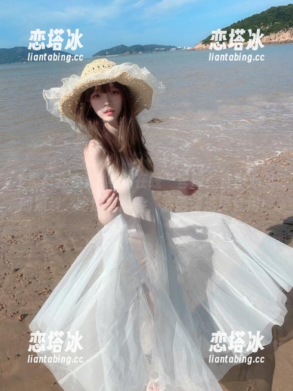 “黑料在线”官网：直击心灵的黑料，吃瓜有风险，请谨慎选择食用！