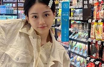 “万篇长征黑料正能量”链接：把每天的烦恼转化成开心料，效果杠杠的！