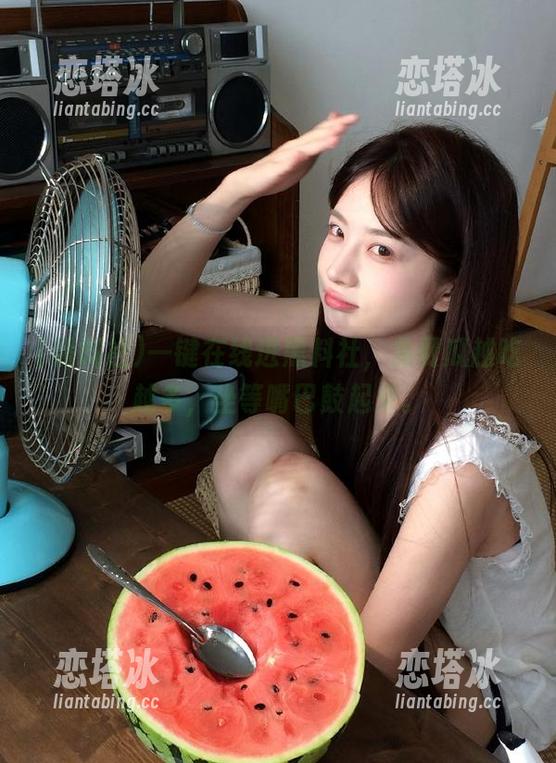 一键在线进黑料社，免费瓜越吃越多，坐等嘴巴鼓起来。
