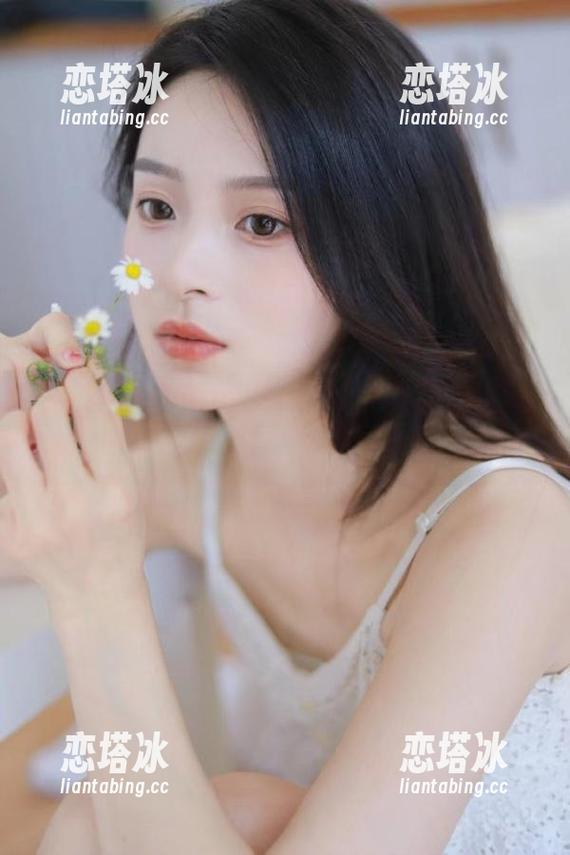 黑料网 下载“黑料网”,不多说,好奇心是你与“十万八千里”的密码!