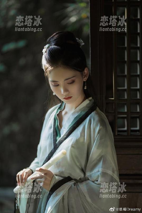 黎明破晓，黑料网页版的传送门又开了，等你来揭秘！