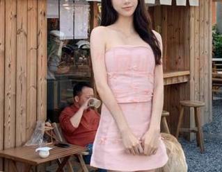 “黑网料”网址的神奇，真的让人手心冒汗！